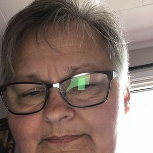 Meet your Posher, Pam